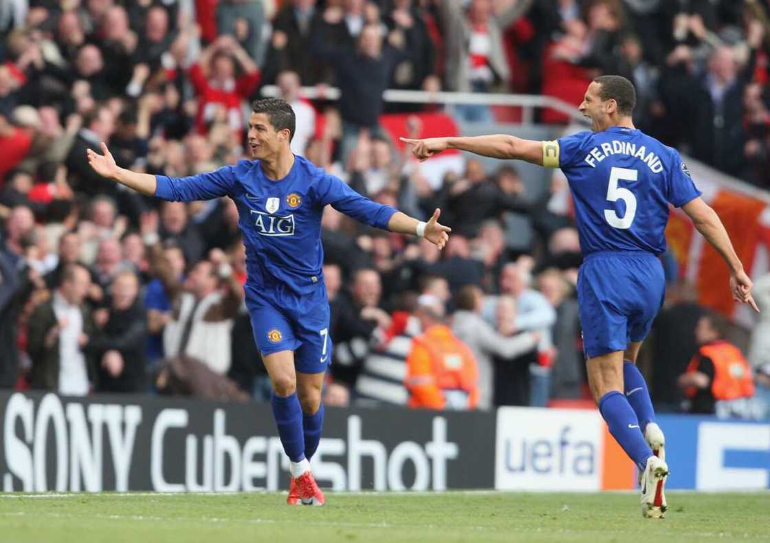 Rio Ferdinand and Ronaldo. Rio Ferdinand and Ronaldo.