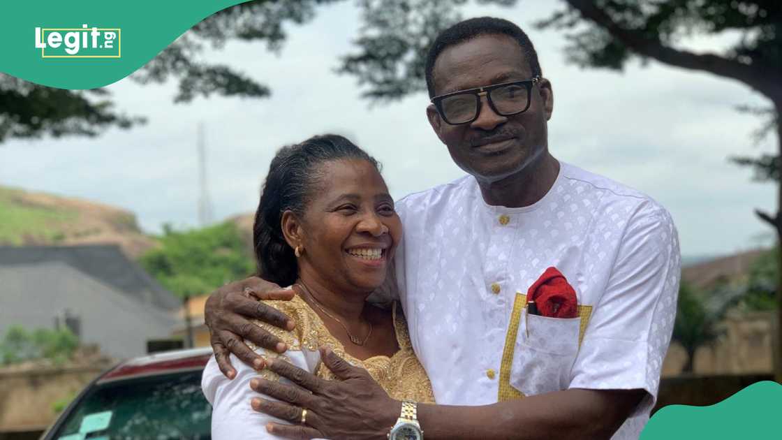 Reactions trail photos of couple who have been together for 41 years Reactions trail photos of couple who have been together for 41 years