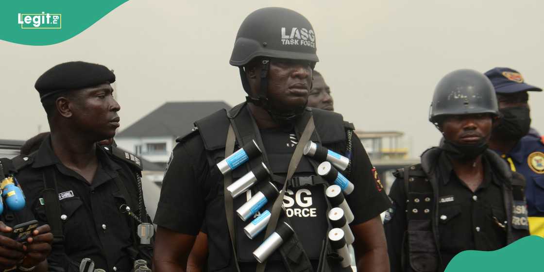  Police occupy Lekki-Ikoyi Link Bridge as activists and other Nigerians set for hardship protest