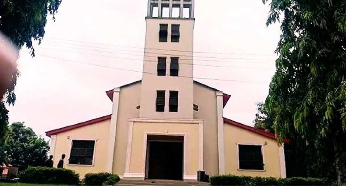 Yanzu-Yanzu: ISWAP Ce Ta Kashe Masu Ibada 38 a Cocin Owo, In Ji NSC Yanzu-Yanzu: ISWAP Ce Ta Kashe Masu Ibada 38 a Cocin Owo, In Ji NSC