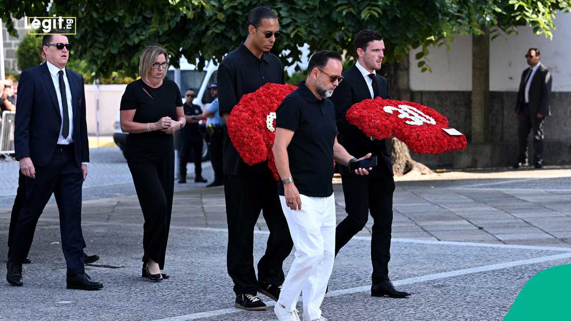 Virgil van Dijk, Andrew Robertson, Diogo Jota, Andre Silva, Liverpool. Virgil van Dijk, Andrew Robertson, Diogo Jota, Andre Silva, Liverpool.