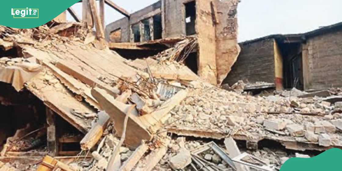 Tragedy as building collapses in Ibadan Tragedy as building collapses in Ibadan