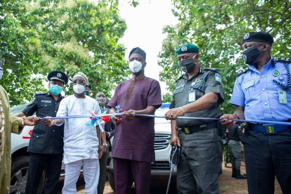 OPINION: Seyi Makinde vs Alaafin of Oyo – When trouble sleeps by Seye Eyitayo OPINION: Seyi Makinde vs Alaafin of Oyo – When trouble sleeps by Seye Eyitayo