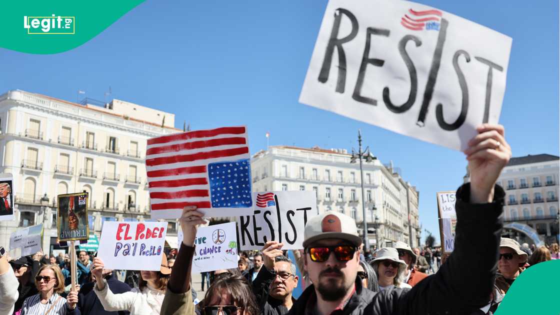 Trump defends Mark Levin and insists MAGA stands firmly behind his leadership and decisions. Trump defends Mark Levin and insists MAGA stands firmly behind his leadership and decisions.