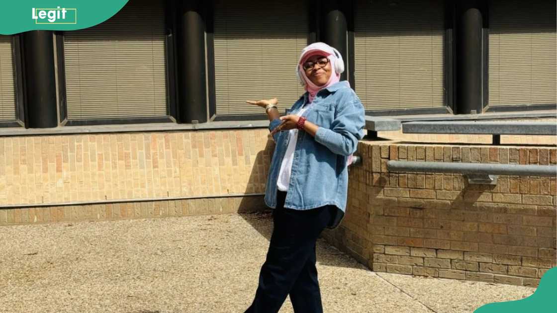 WMI alumn Mariam from Nigeria earned her Bachelor's degree in Electrical and Electronics Engineering WMI alumn Mariam from Nigeria earned her Bachelor's degree in Electrical and Electronics Engineering