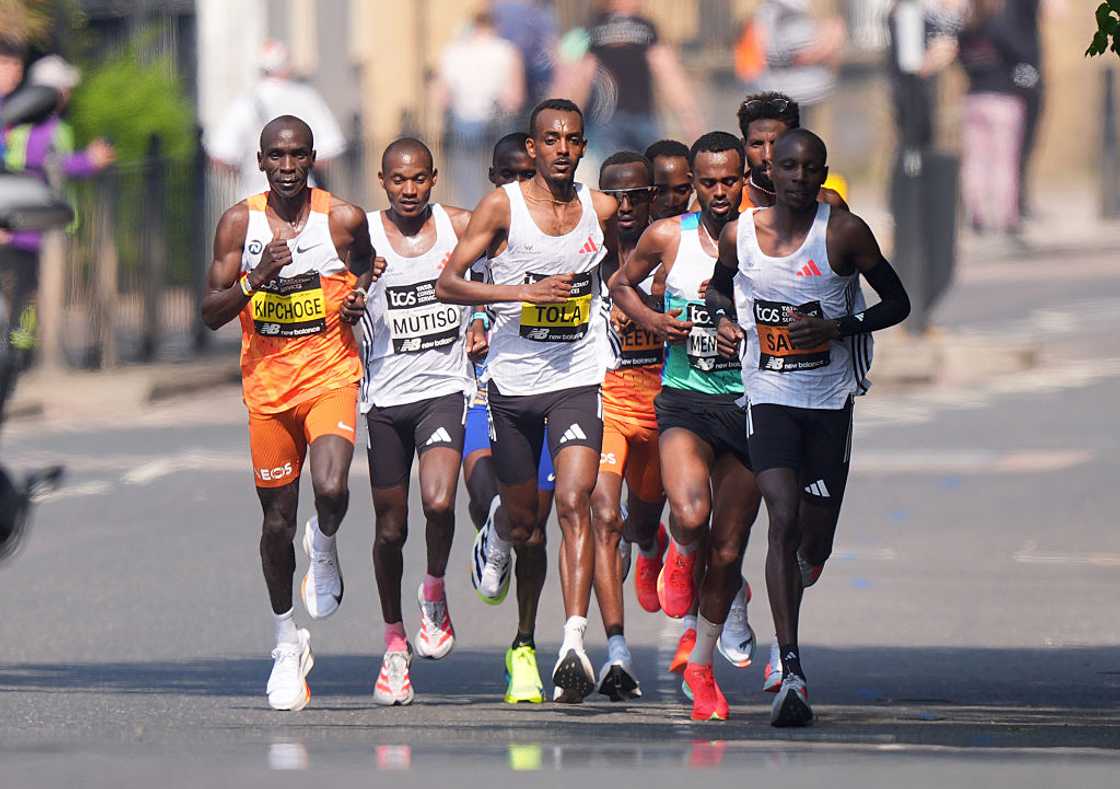 Men's elite runners reach the Isle of Dogs, during the TCS London Marathon
