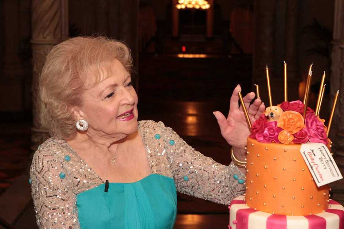 Golden Girl ages Golden Girl ages