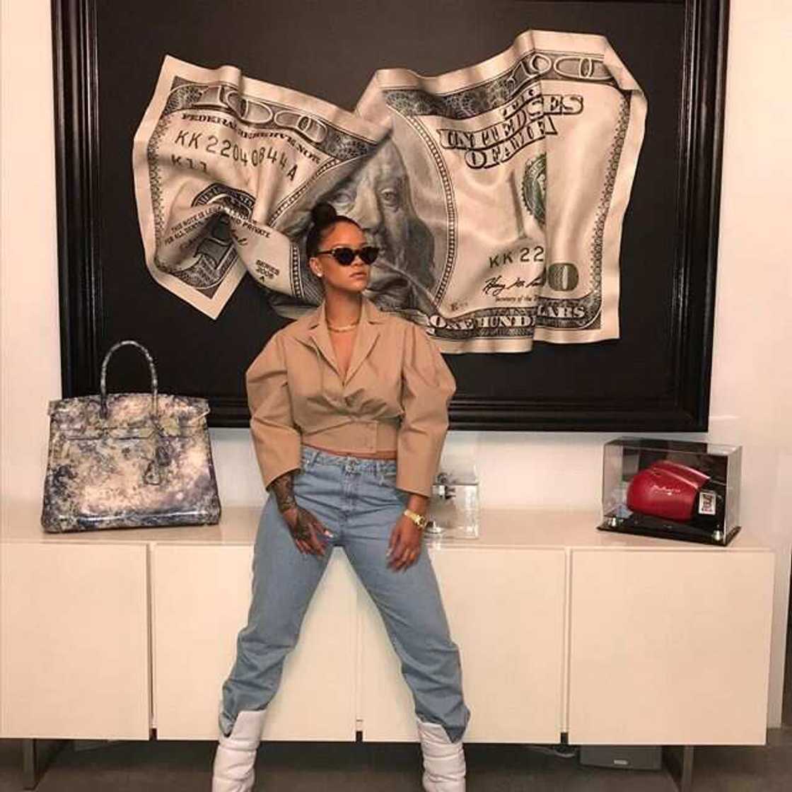 Rihanna net worth