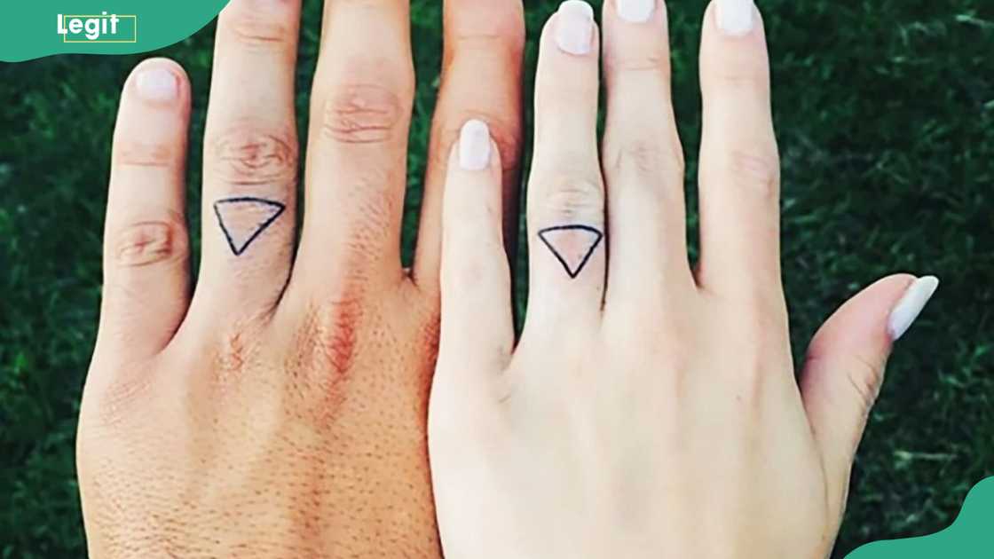 Diamond wedding ring tattoo