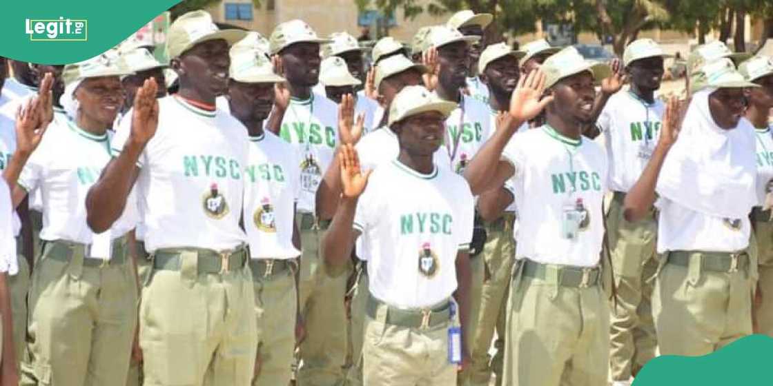 Federal government announces plan for teachers’, medical corps Federal government announces plan for teachers’, medical corps