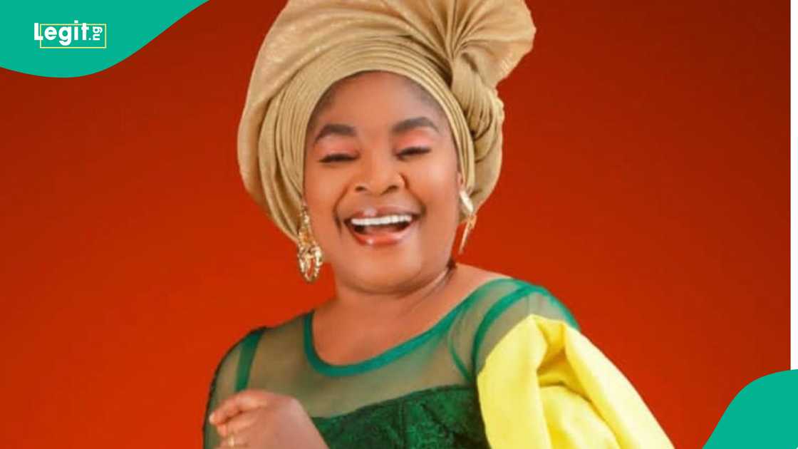 Moji Afolayan tells it all in an interview and how sexual advances made her miss out on roles. Moji Afolayan tells it all in an interview and how sexual advances made her miss out on roles.