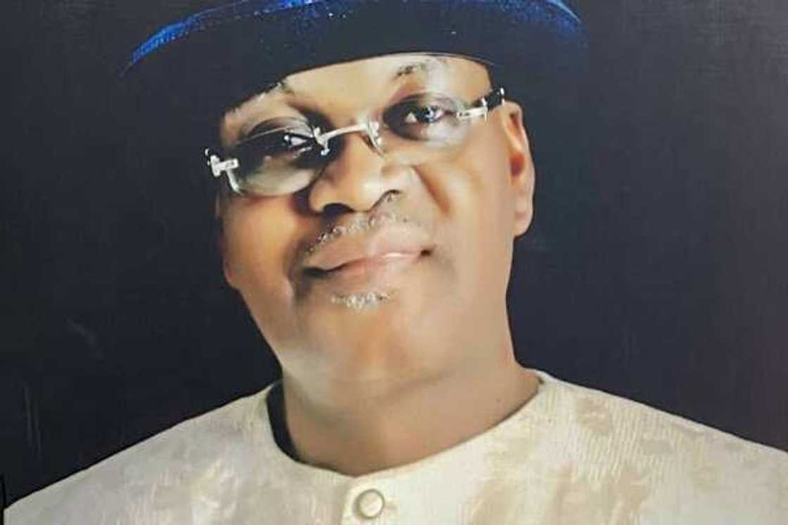 Shahararrun 'yan Najeriya 26 da suka mutu a wannan shekarar 2021 Shahararrun 'yan Najeriya 26 da suka mutu a wannan shekarar 2021