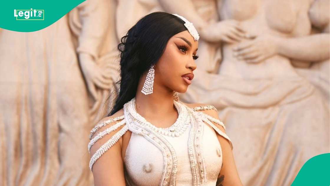 Cardi B divides opinions after sharing tough love parenting approach Cardi B divides opinions after sharing tough love parenting approach