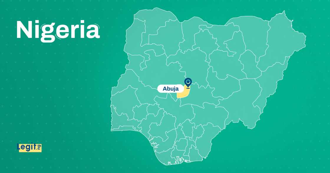 Photos and video: Chaos as police crack down on Shiites procession in Wuse Abuja Photos and video: Chaos as police crack down on Shiites procession in Wuse Abuja
