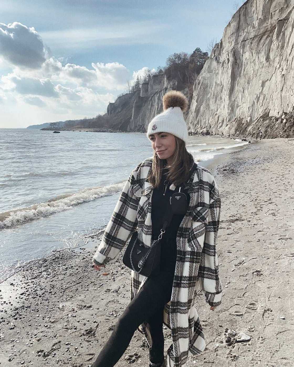 What does Tara Michelle do for a living? What does Tara Michelle do for a living?