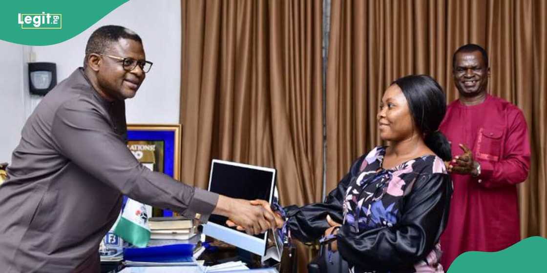 Governor Otu gives ex-NYSC member automatic employment in Cross River state Governor Otu gives ex-NYSC member automatic employment in Cross River state