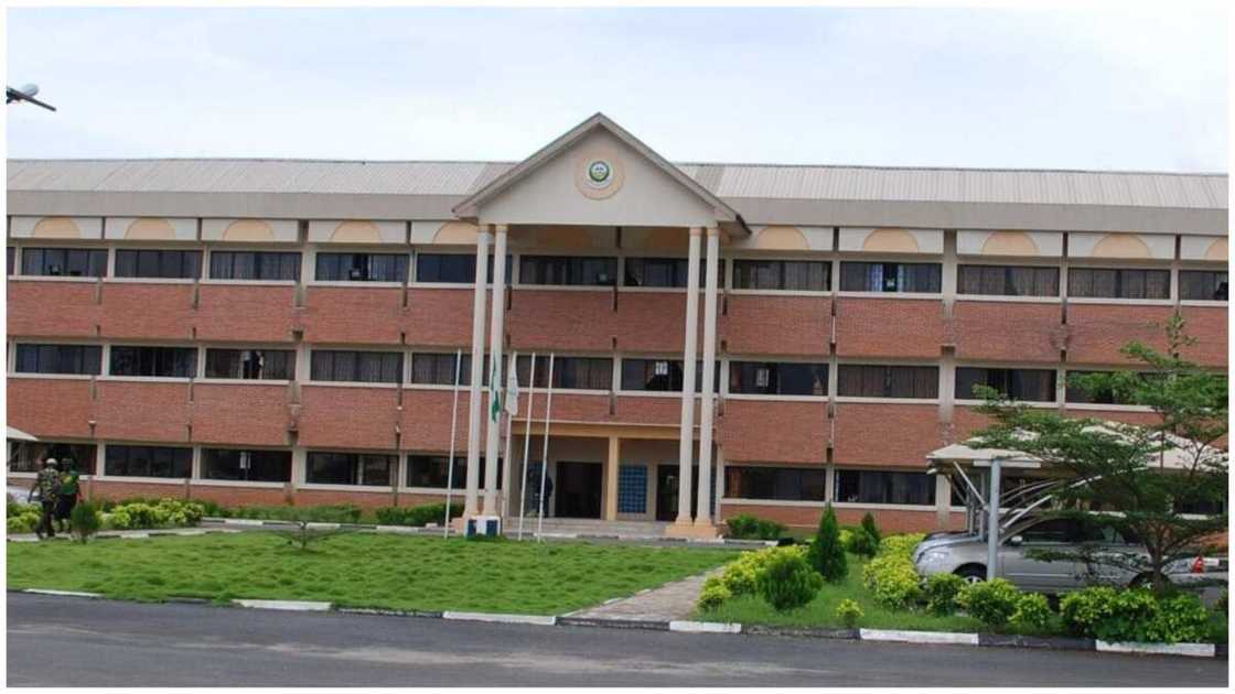 UNIOSUN appoints 45-year-old engineering professor, Bello, acting VC UNIOSUN appoints 45-year-old engineering professor, Bello, acting VC