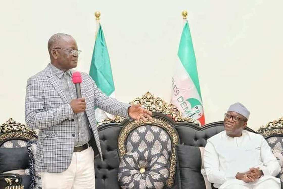 Gwamna Ortom tare da gwamna Fayemi. Gwamna Ortom tare da gwamna Fayemi.