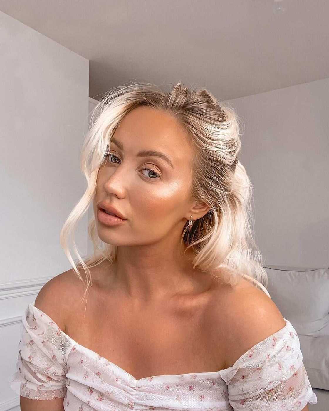 Elle Darby Elle Darby