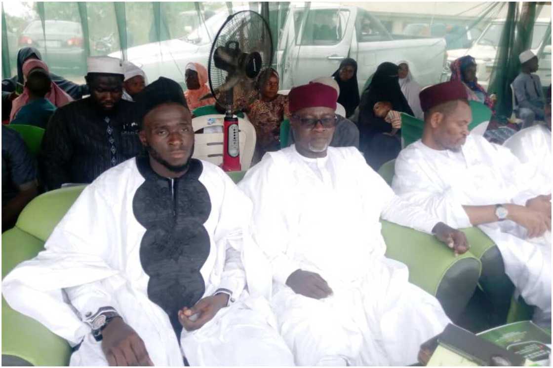 Qur’an, Ibadan and Muslims Qur’an, Ibadan and Muslims