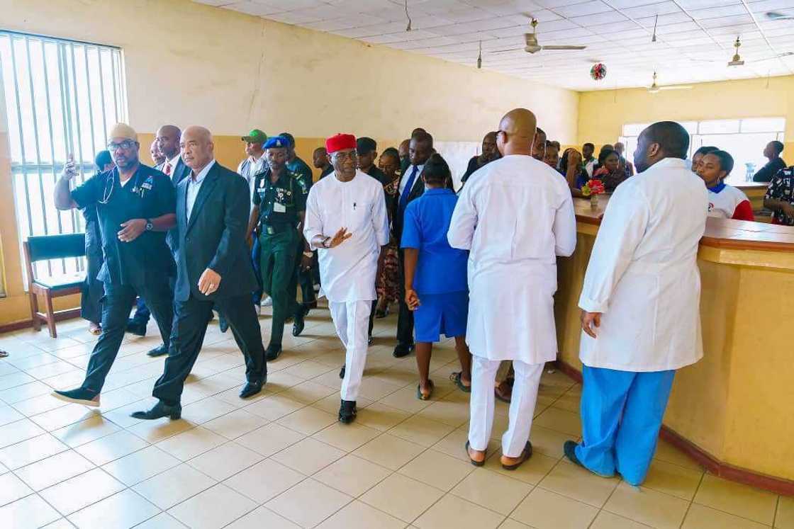 Governor Uzodimma and physicians Governor Uzodimma and physicians