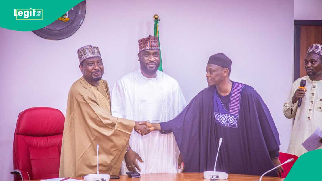 Barau Jibrin explains why Atiku’s son joined the APC, leaving his father to support President Bola Tinubu ahead of the 2027 election. Barau Jibrin explains why Atiku’s son joined the APC, leaving his father to support President Bola Tinubu ahead of the 2027 election.