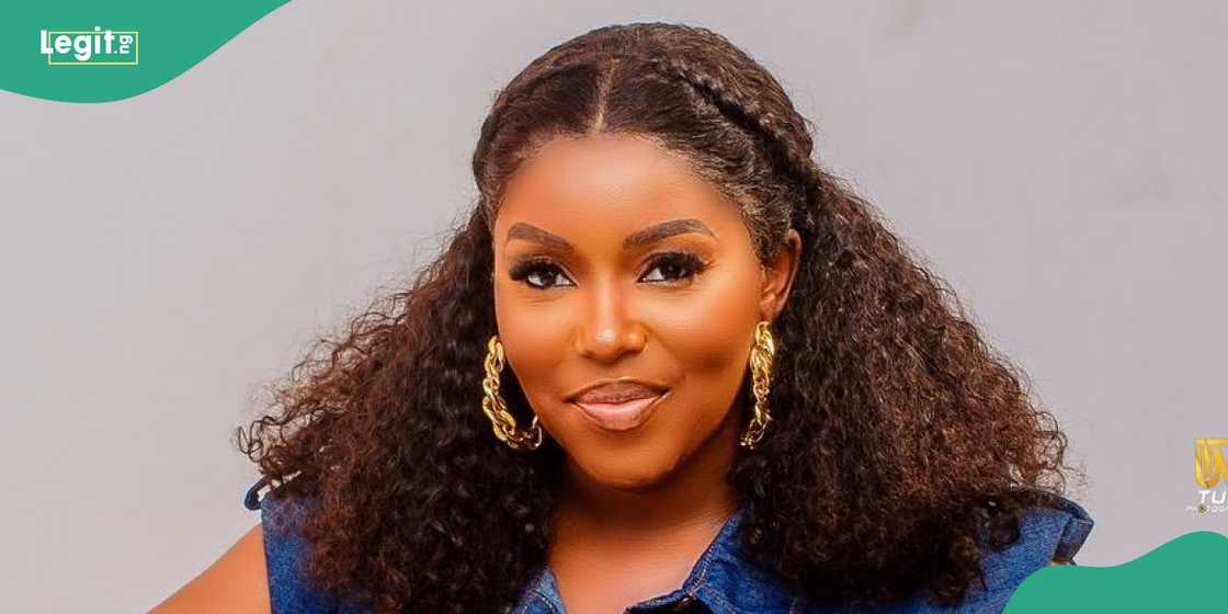 Fans pray fort Biola Bayo over her latest post Fans pray fort Biola Bayo over her latest post