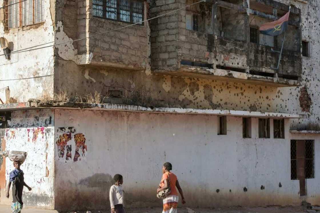 Many Angolans live in poverty despite the country's oil wealth Many Angolans live in poverty despite the country's oil wealth