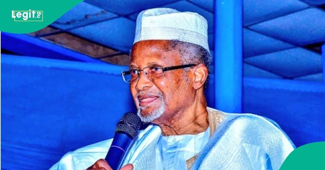 Before his passing, business icon Aminu Dantata shared heartfelt words with his loved ones and the Nigerian public. Before his passing, business icon Aminu Dantata shared heartfelt words with his loved ones and the Nigerian public.