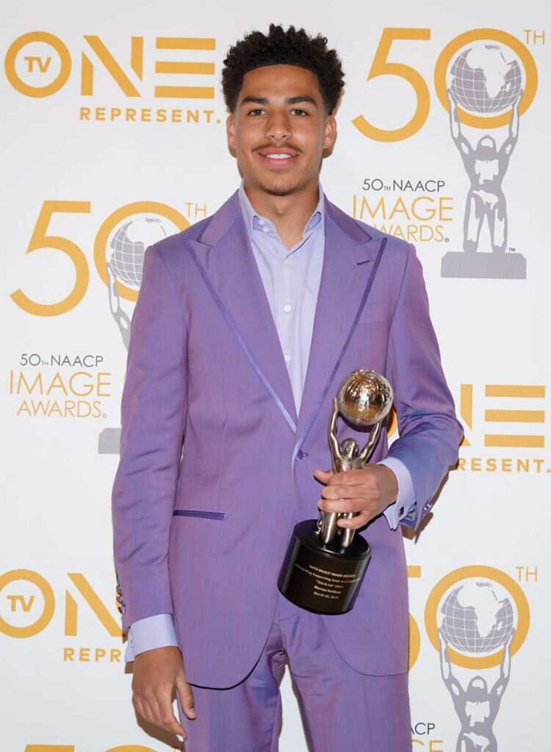 Blackish junior Blackish junior