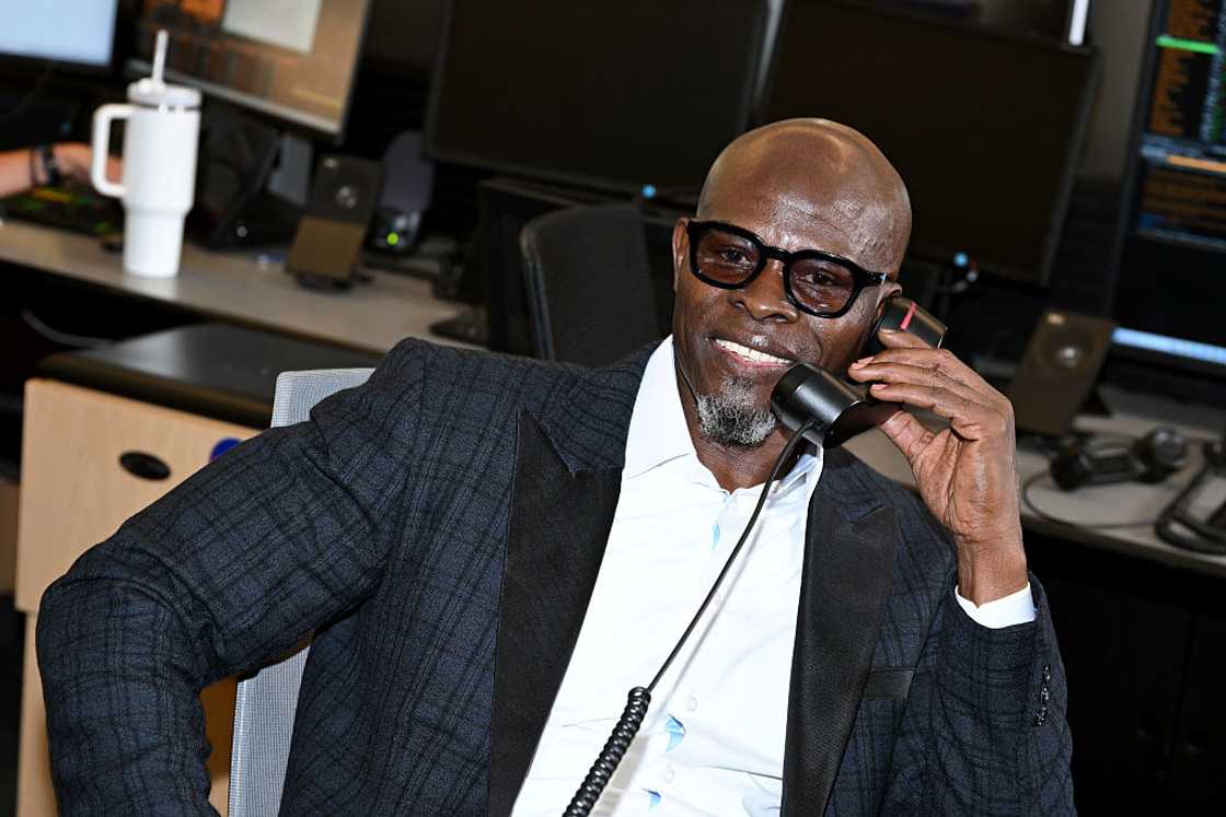 Djimon Hounsou in New York City. Djimon Hounsou in New York City.