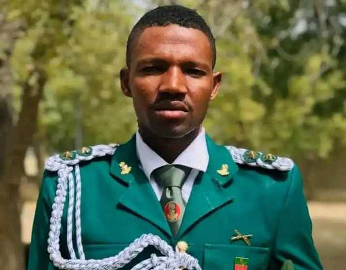 Sojoji uku suka rasu a harin Abuja. Sojoji uku suka rasu a harin Abuja.