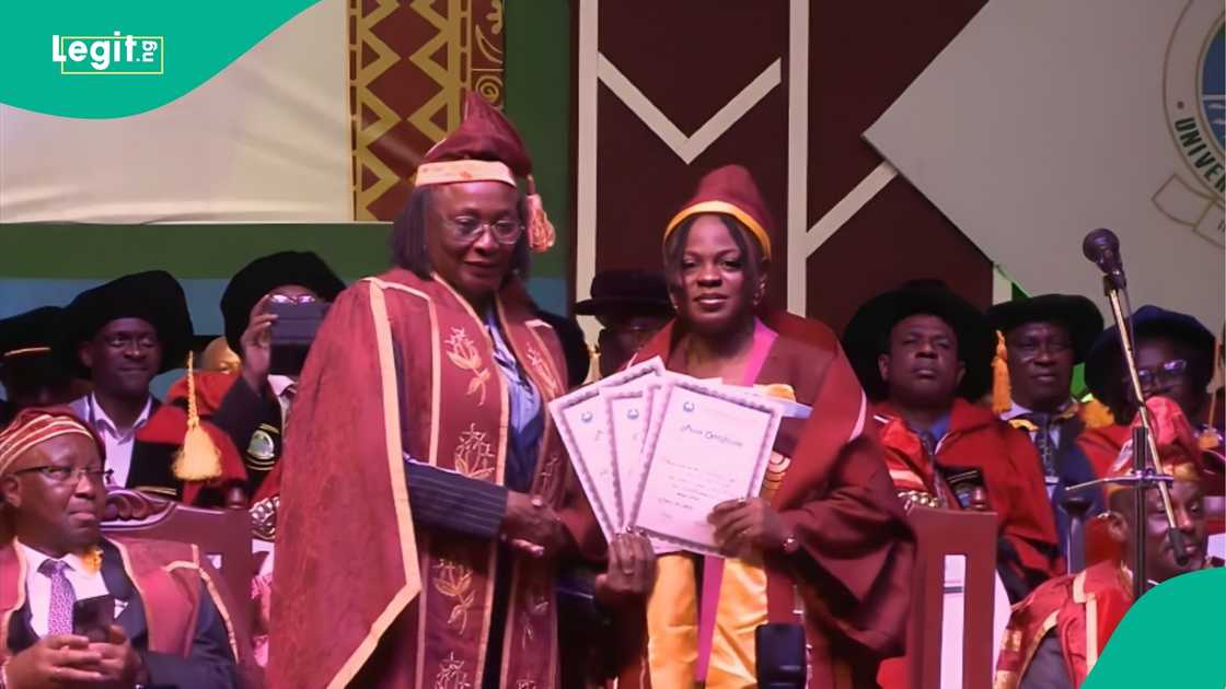 Mercy Chekwube, unilag graduate congratulated for her excellent academic performance