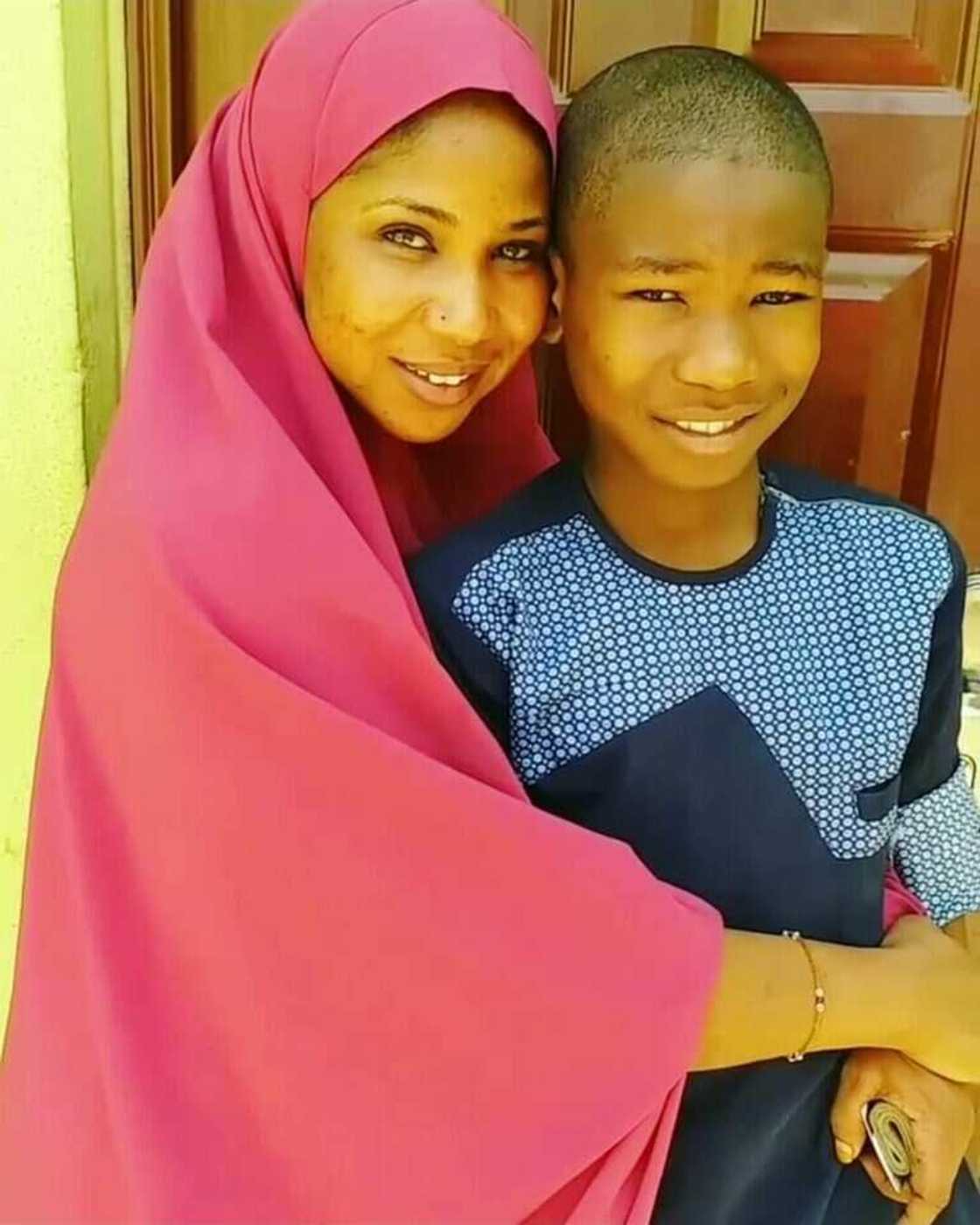 Jerin taurarin Kannywood 5 da suka shahara bayan mutuwar aurensu Jerin taurarin Kannywood 5 da suka shahara bayan mutuwar aurensu
