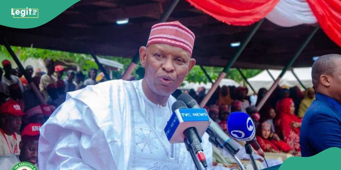 Kano man returns late father’s salary to government/Yusuf Sulaiman Sumaila returns late father’s salary to Kano government