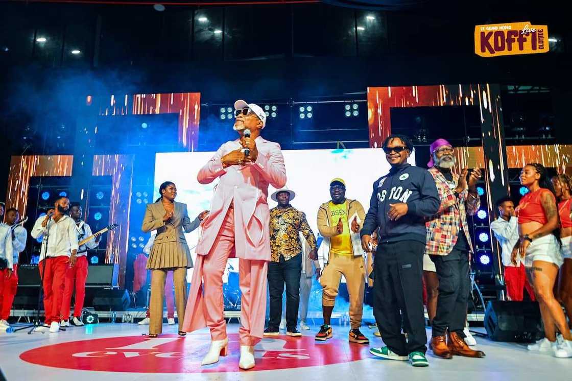 Koffi Olomide. Koffi Olomide.