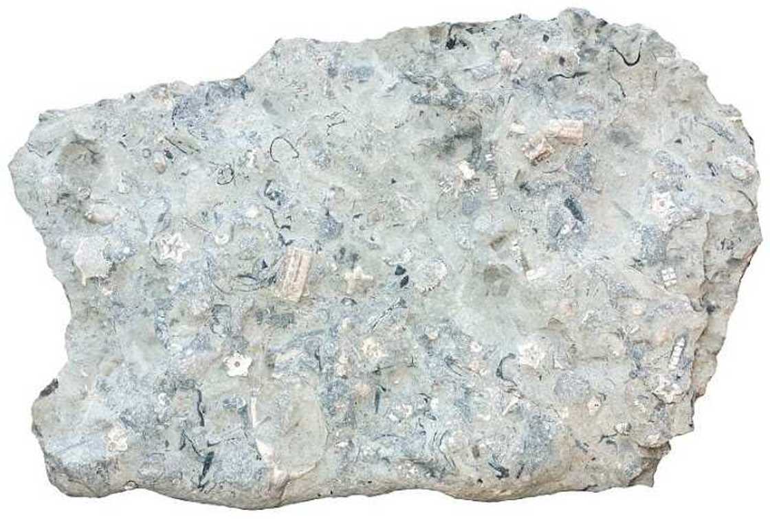 Where is limestone found in Nigeria Where is limestone found in Nigeria