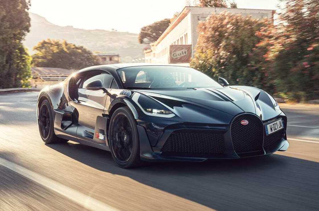 Divo looking all King of the road.
Photo source: Motor1 Divo looking all King of the road.
Photo source: Motor1