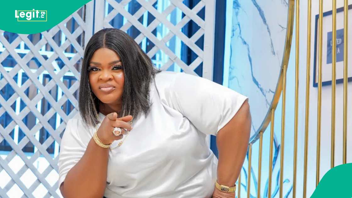 Late actress Allwell Ademola’s final Instagram video surfaces hours before her death, showing her cheerful, praying about 2025, sparking emotional reactions as fans and the movie industry mourn her demise. Late actress Allwell Ademola’s final Instagram video surfaces hours before her death, showing her cheerful, praying about 2025, sparking emotional reactions as fans and the movie industry mourn her demise.