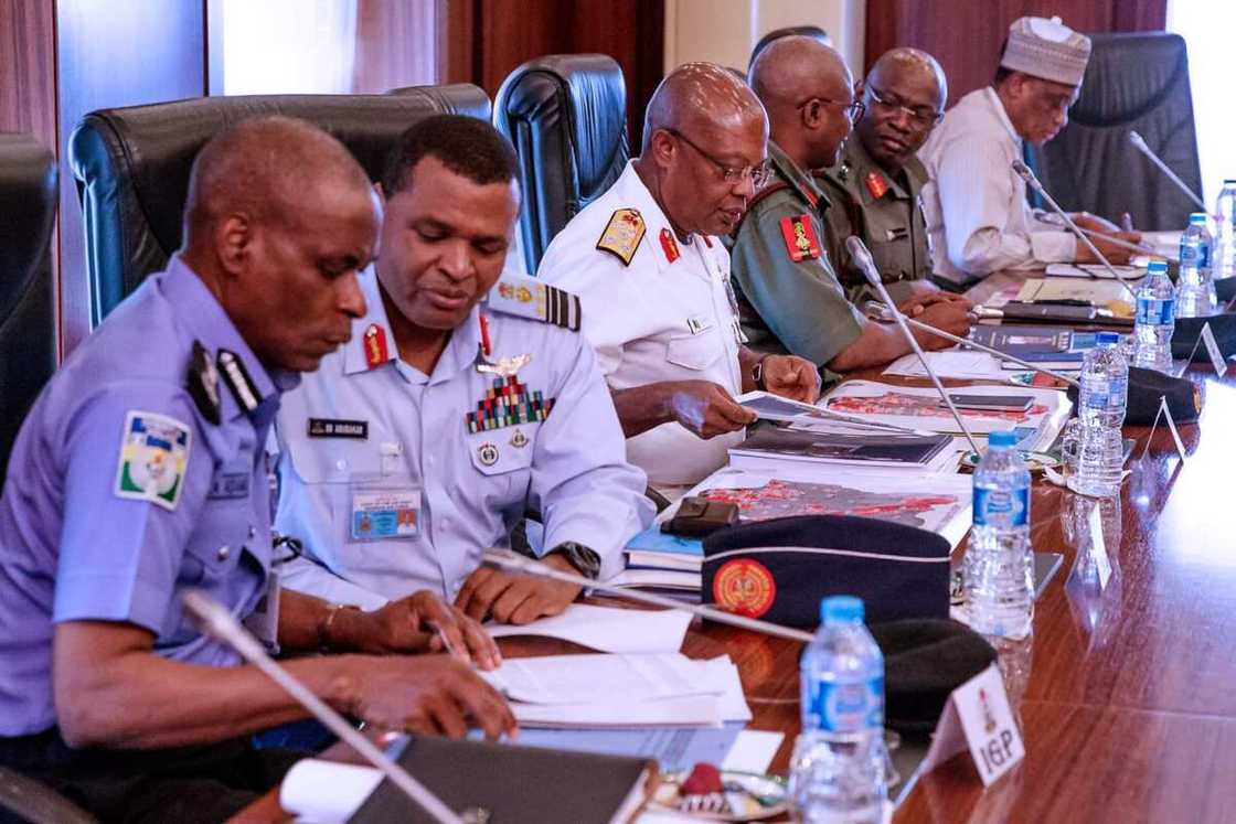 Service chiefs cannot resign - Defense HQ