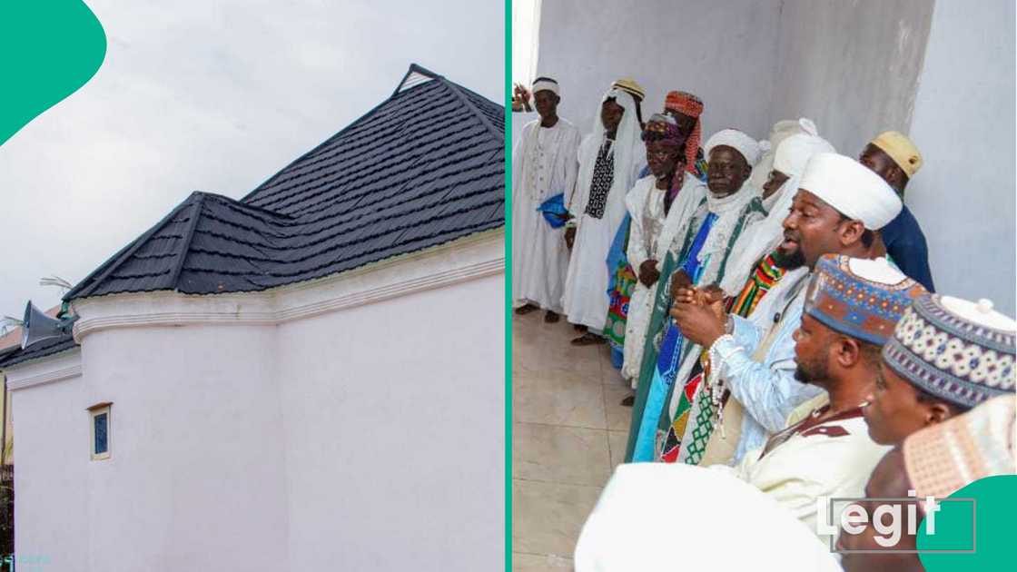 Primate Elijah Ayodele, a prominent Christian leader, at the newly built and commissioned mosque in Lagos, as photos of the event trend online. Primate Elijah Ayodele, a prominent Christian leader, at the newly built and commissioned mosque in Lagos, as photos of the event trend online.