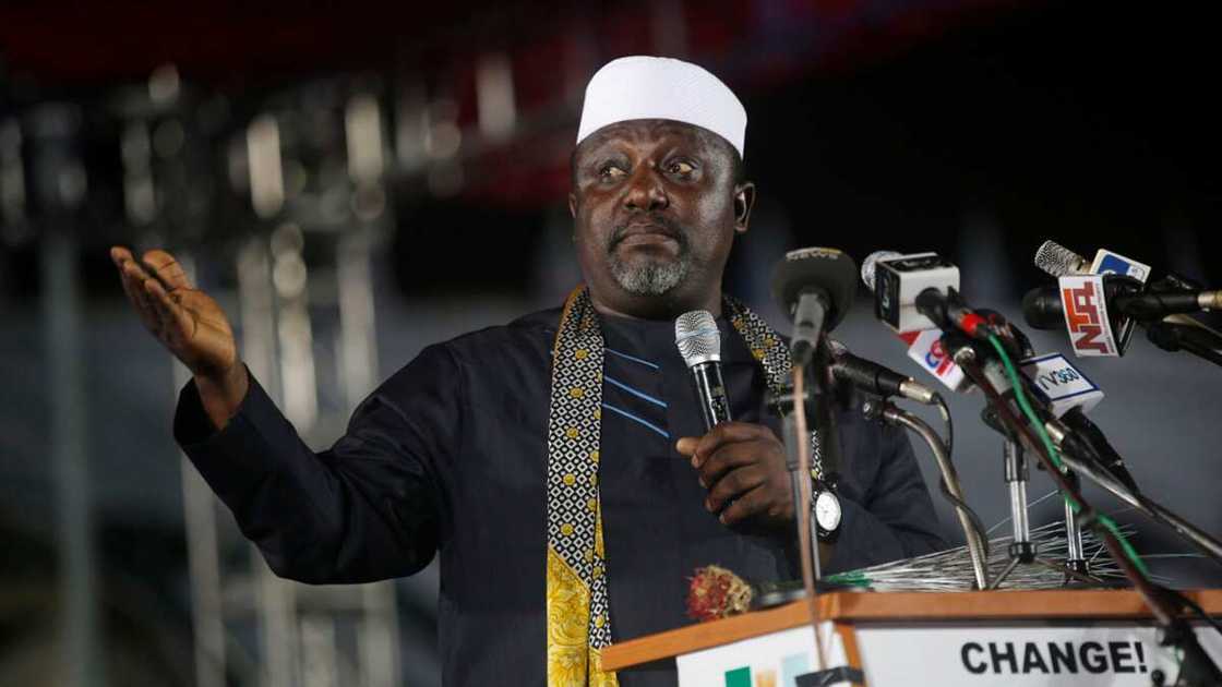2023: Okorocha Ya Bayyana Ainihin Dalilin Da Yasa Mafi Yawan Masu Neman Takara Suka Lale N100m Suka Siya Fom 2023: Okorocha Ya Bayyana Ainihin Dalilin Da Yasa Mafi Yawan Masu Neman Takara Suka Lale N100m Suka Siya Fom