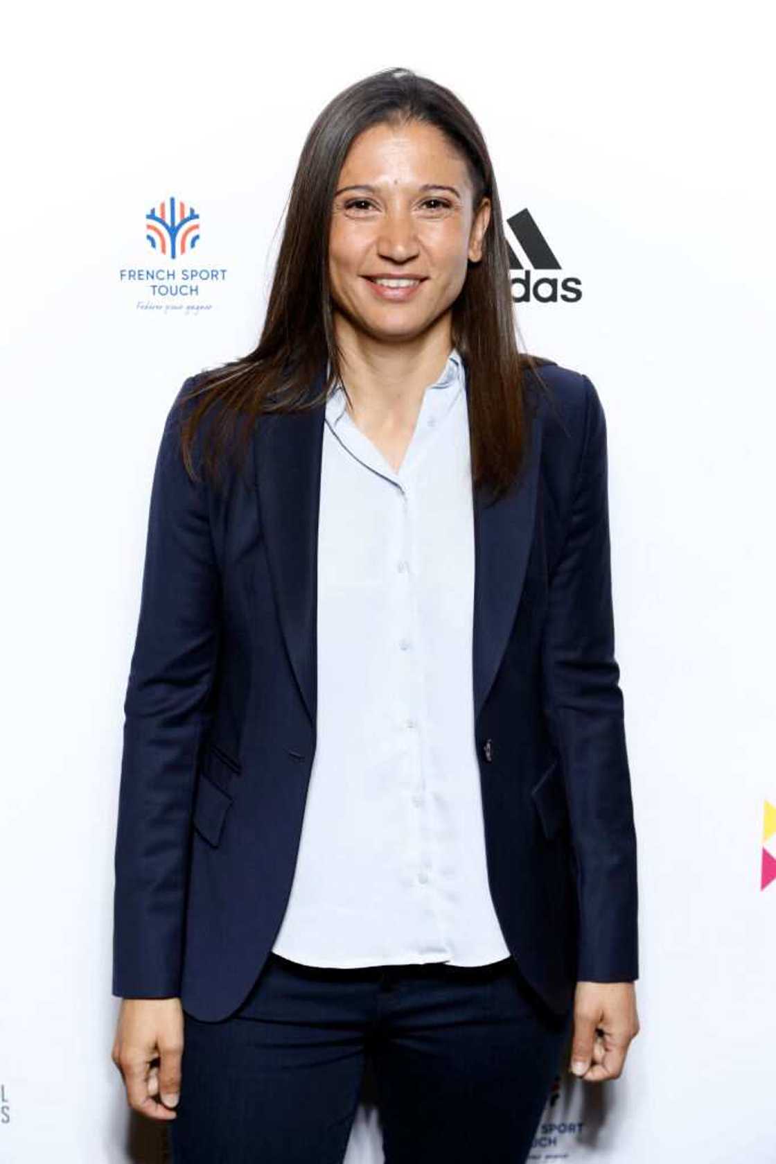 Nadia Benmokhtar Nadia Benmokhtar