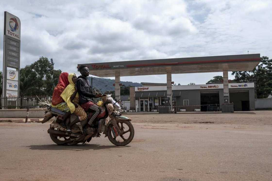 Most petrol stations in the capital are shut