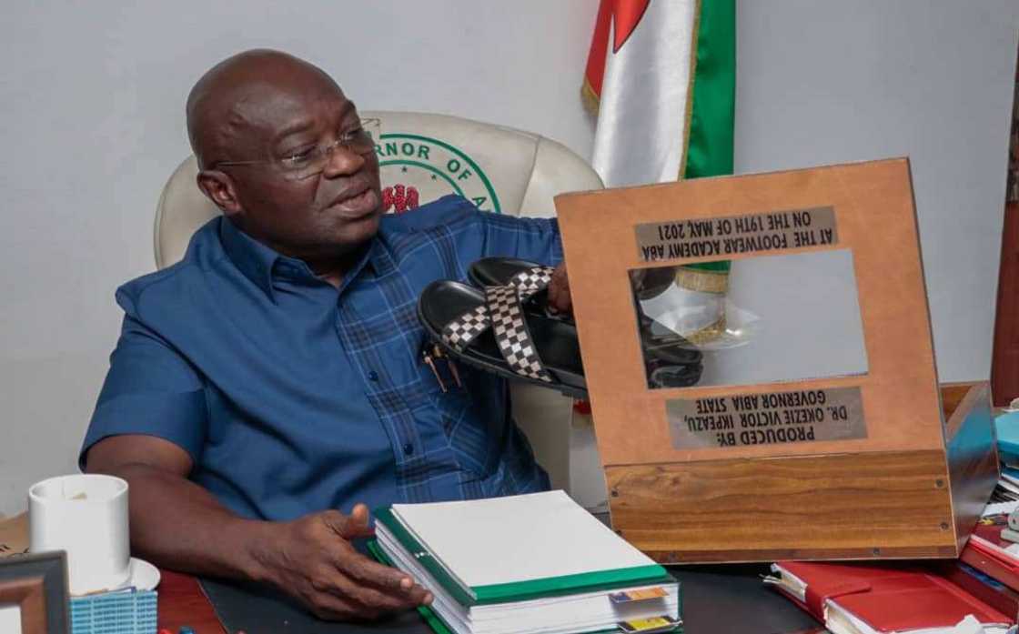 Gwamnan Abia, Okezie Ikpeazu Gwamnan Abia, Okezie Ikpeazu