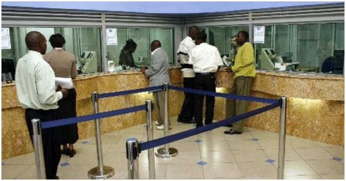 Commercial Banks removes N182bn from customers’ accounts for six months maintenance, electronic fees Commercial Banks removes N182bn from customers’ accounts for six months maintenance, electronic fees