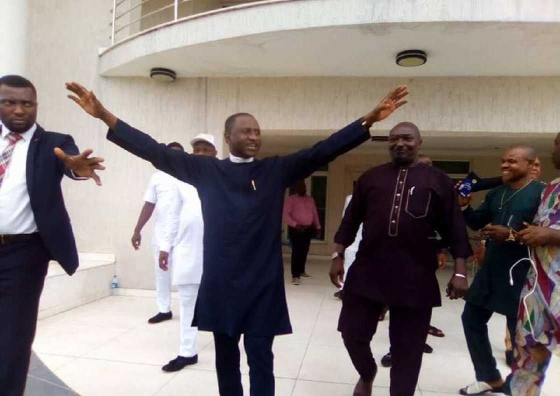 2023: Ministan Buhari Ya Shiga Jerin Masu Takarar Gwamna a Jiharsa 2023: Ministan Buhari Ya Shiga Jerin Masu Takarar Gwamna a Jiharsa