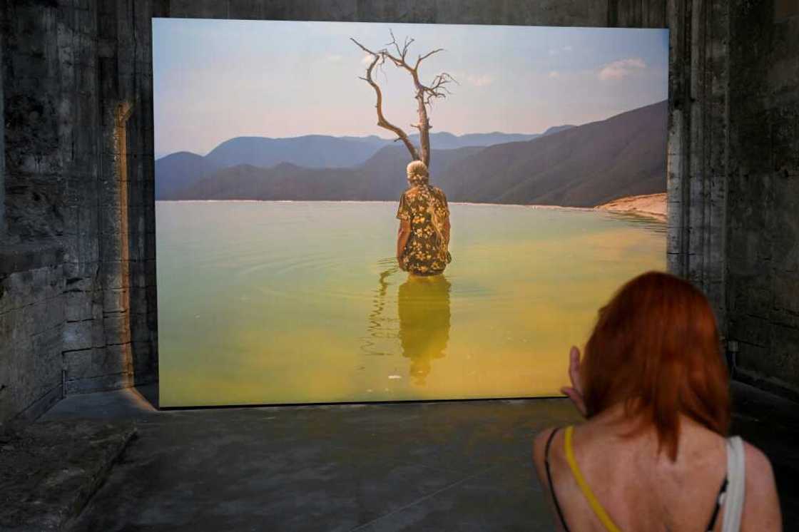 Cristina De Middel's work challenges tropes about migration Cristina De Middel's work challenges tropes about migration