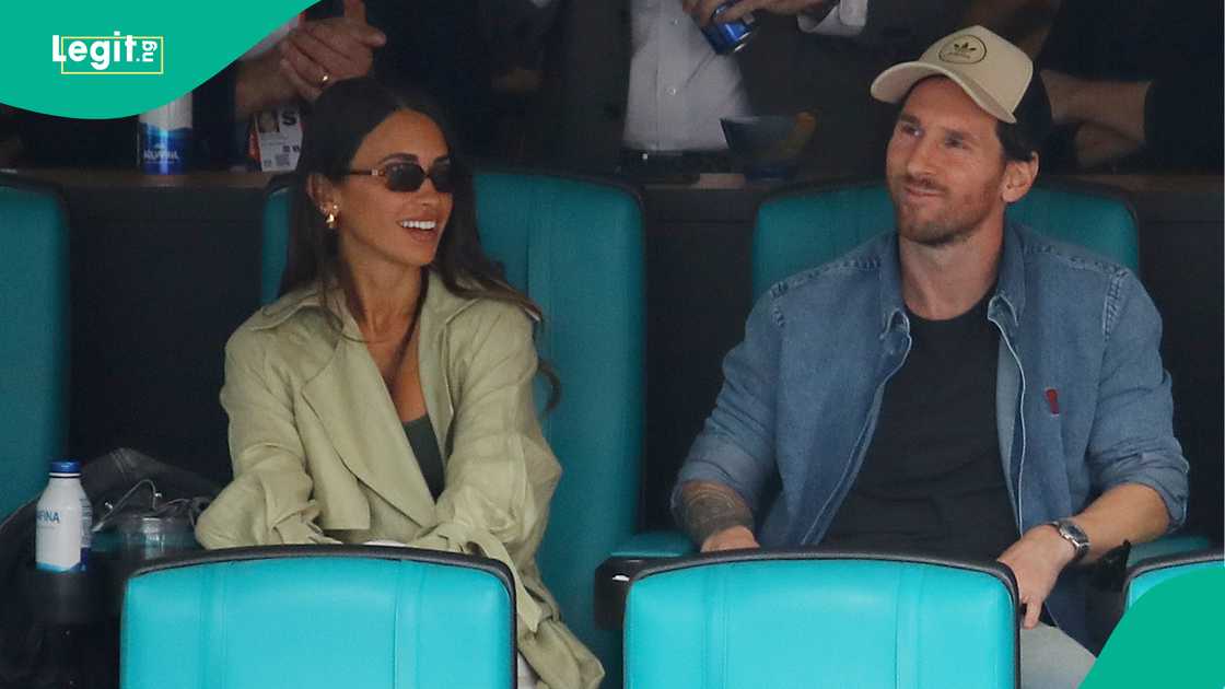 Antonella Roccuzzo, Lionel Messi, Miami Open, Hard Rock Stadium, Miami, USA. Antonella Roccuzzo, Lionel Messi, Miami Open, Hard Rock Stadium, Miami, USA.