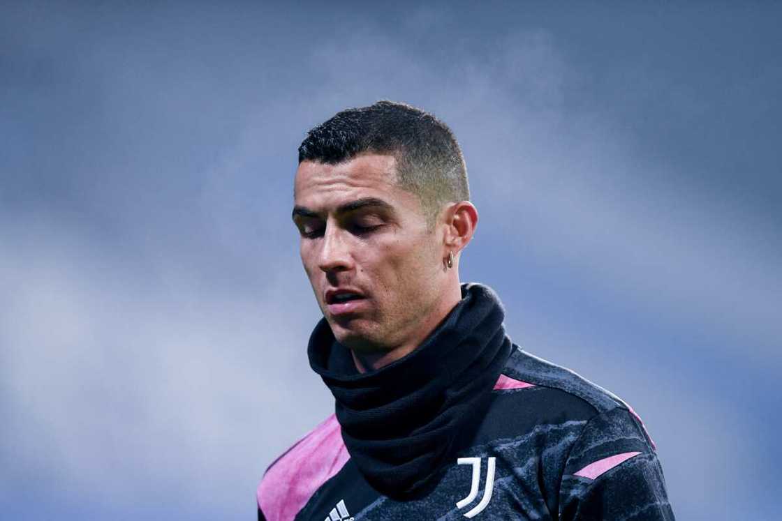 Cristiano Ronaldo Cristiano Ronaldo